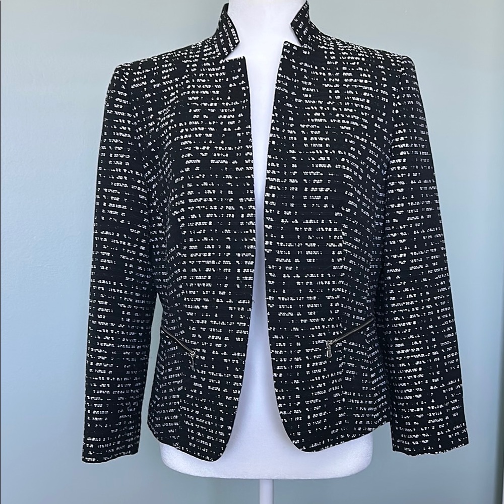 Women's Black and White Patterned Jacket